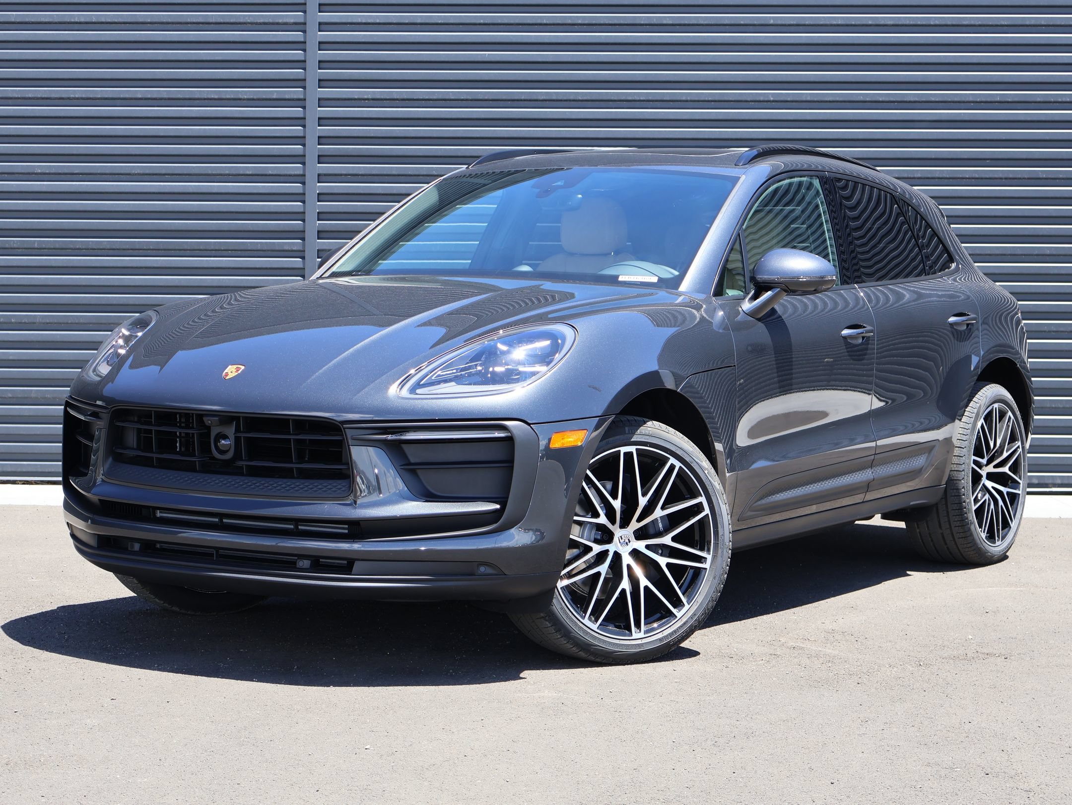 New 2026 Porsche Macan AWD/4WD image 1