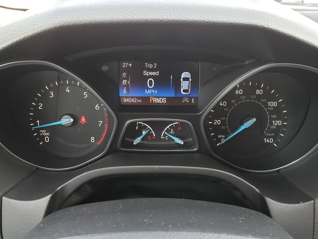 Used 2018 Ford Focus SE w/ SE Appearance Package image 26