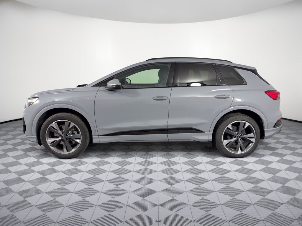 Used 2024 Audi Q4 e-tron Premium Plus w/ Premium Plus AWD/4WD image 2
