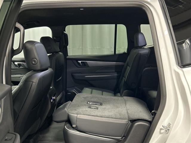 New 2026 Buick Enclave Sport Touring w/ Power Package image 15