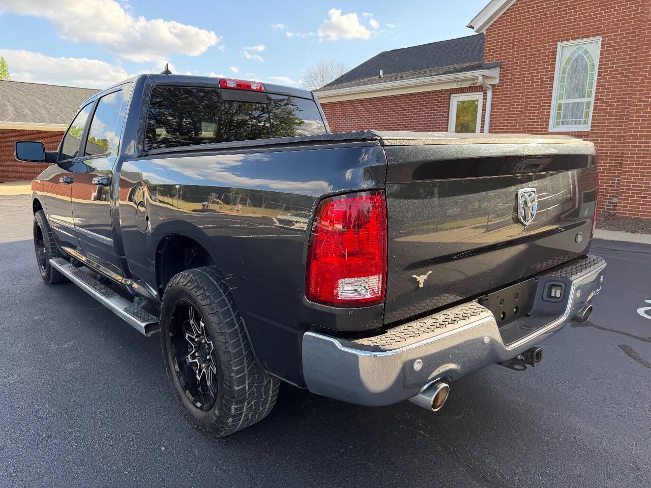 Used 2014 RAM 1500 Lone Star RWD image 5