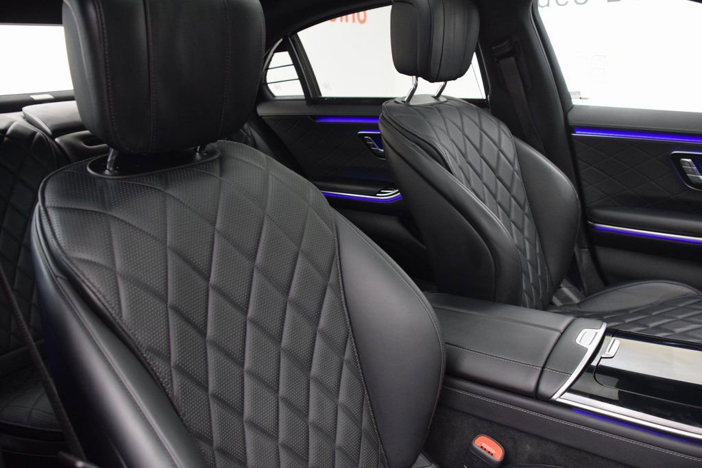 Certified 2025 Mercedes-Benz S 580 4MATIC Sedan image 16