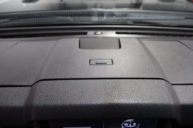 Used 2015 Ford F250 Lariat w/ Lariat Interior Package AWD/4WD image 47