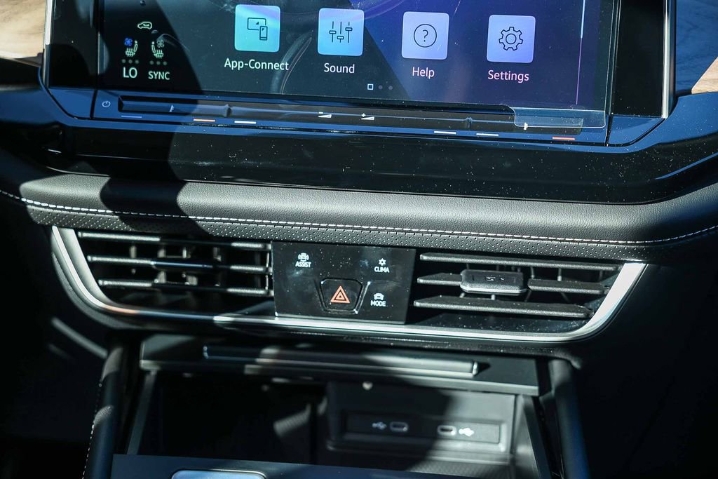 New 2026 Volkswagen Atlas SE image 22