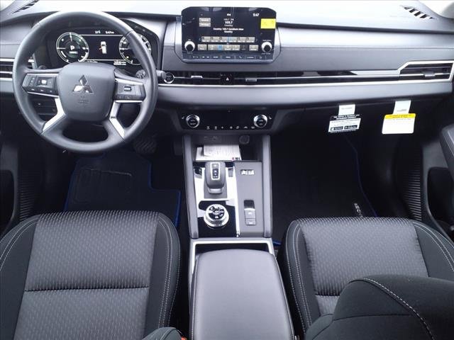 New 2025 Mitsubishi Outlander ES image 27