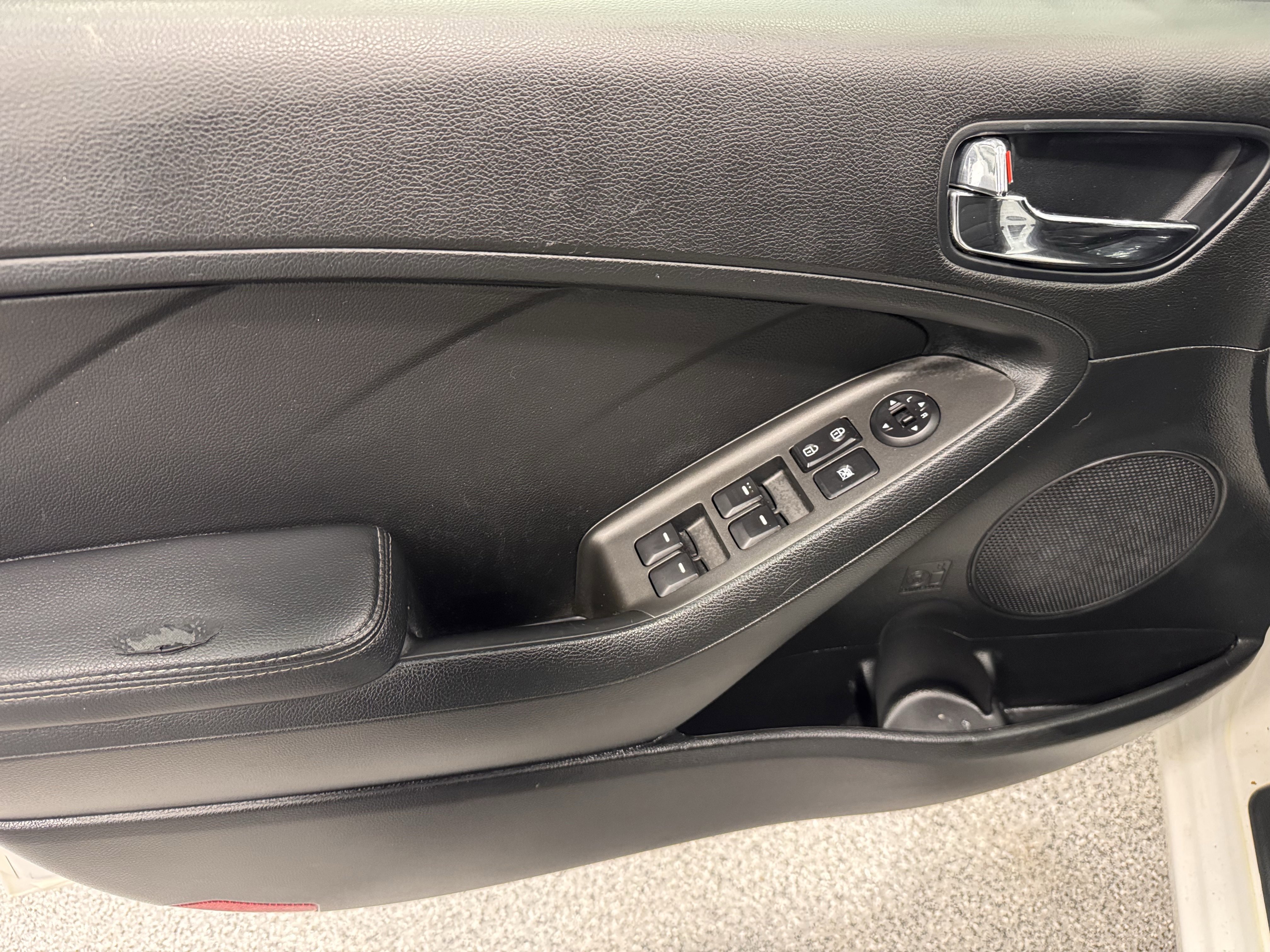 Used 2016 Kia Forte LX image 20