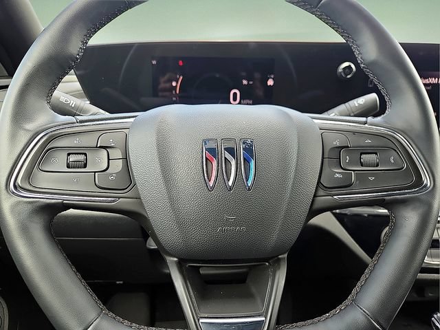Used 2025 Buick Envista Sport Touring w/ Convenience I Package FWD image 24