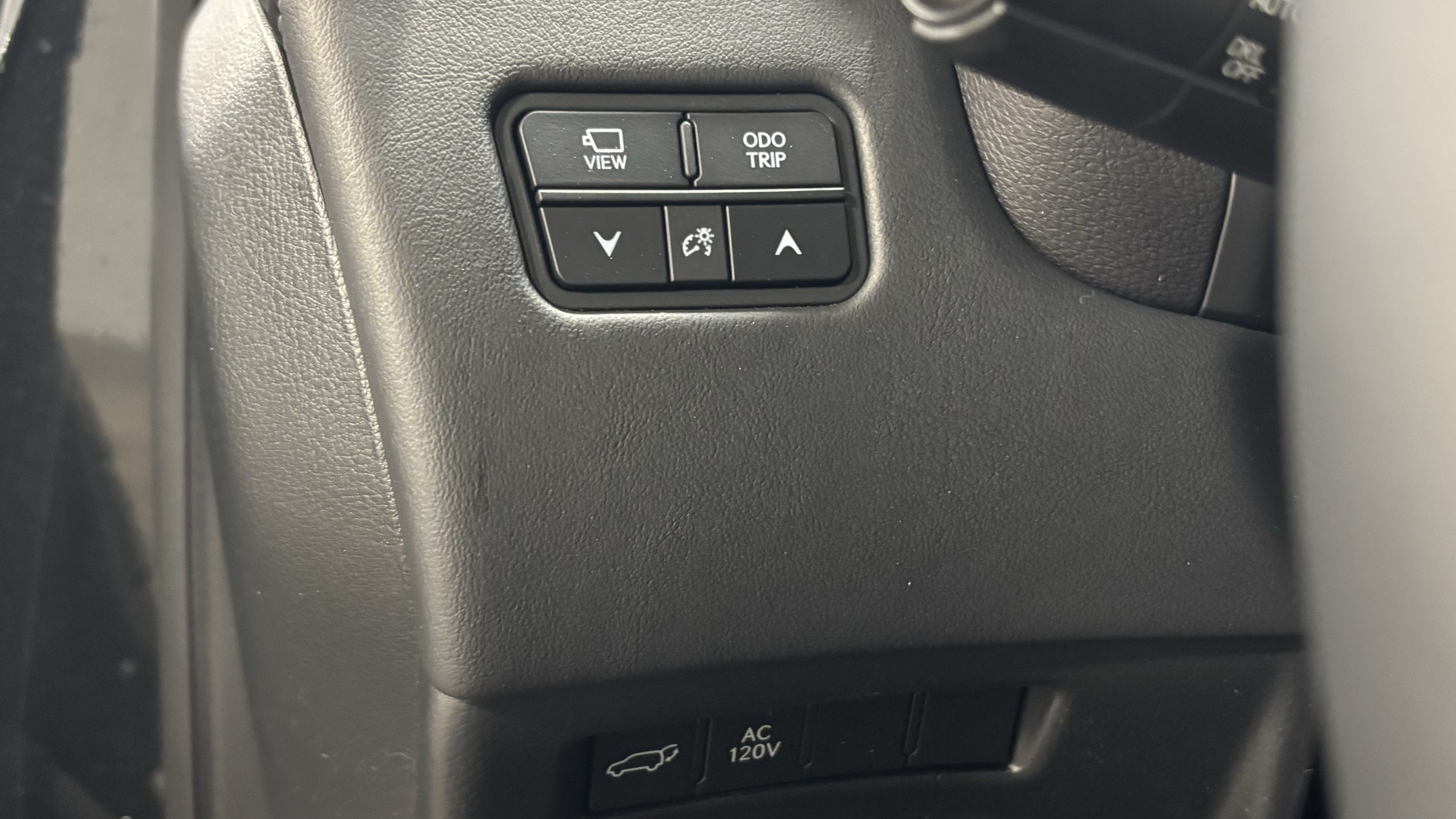 New 2026 Lexus LX 700h Overtrail AWD/4WD image 17