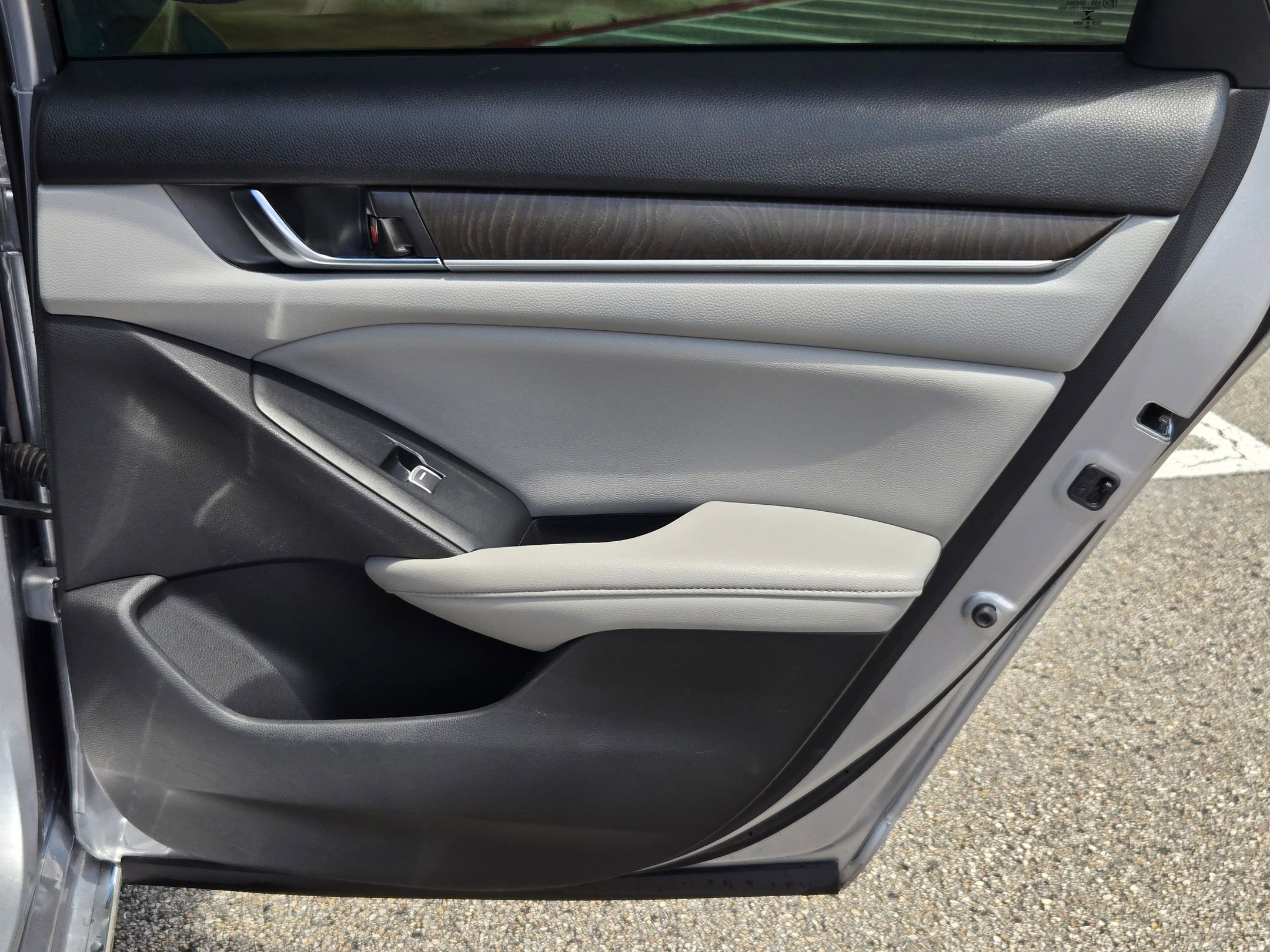 Used 2020 Honda Accord EX-L image 26