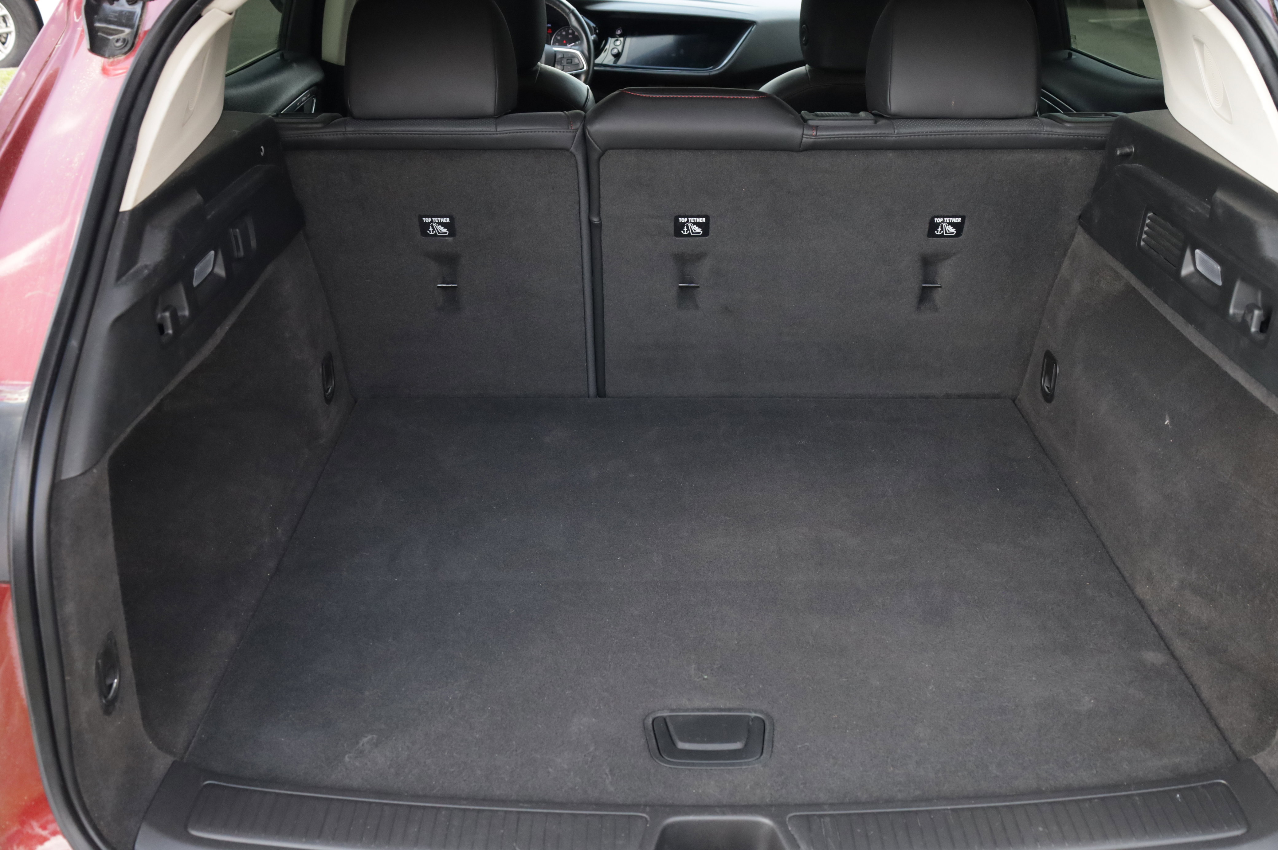 Used 2023 Buick Envision Essence w/ Sport Touring Package image 19