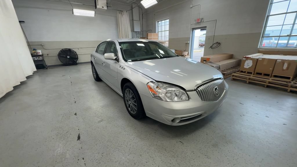 Used 2011 Buick Lucerne CXL FWD image 2