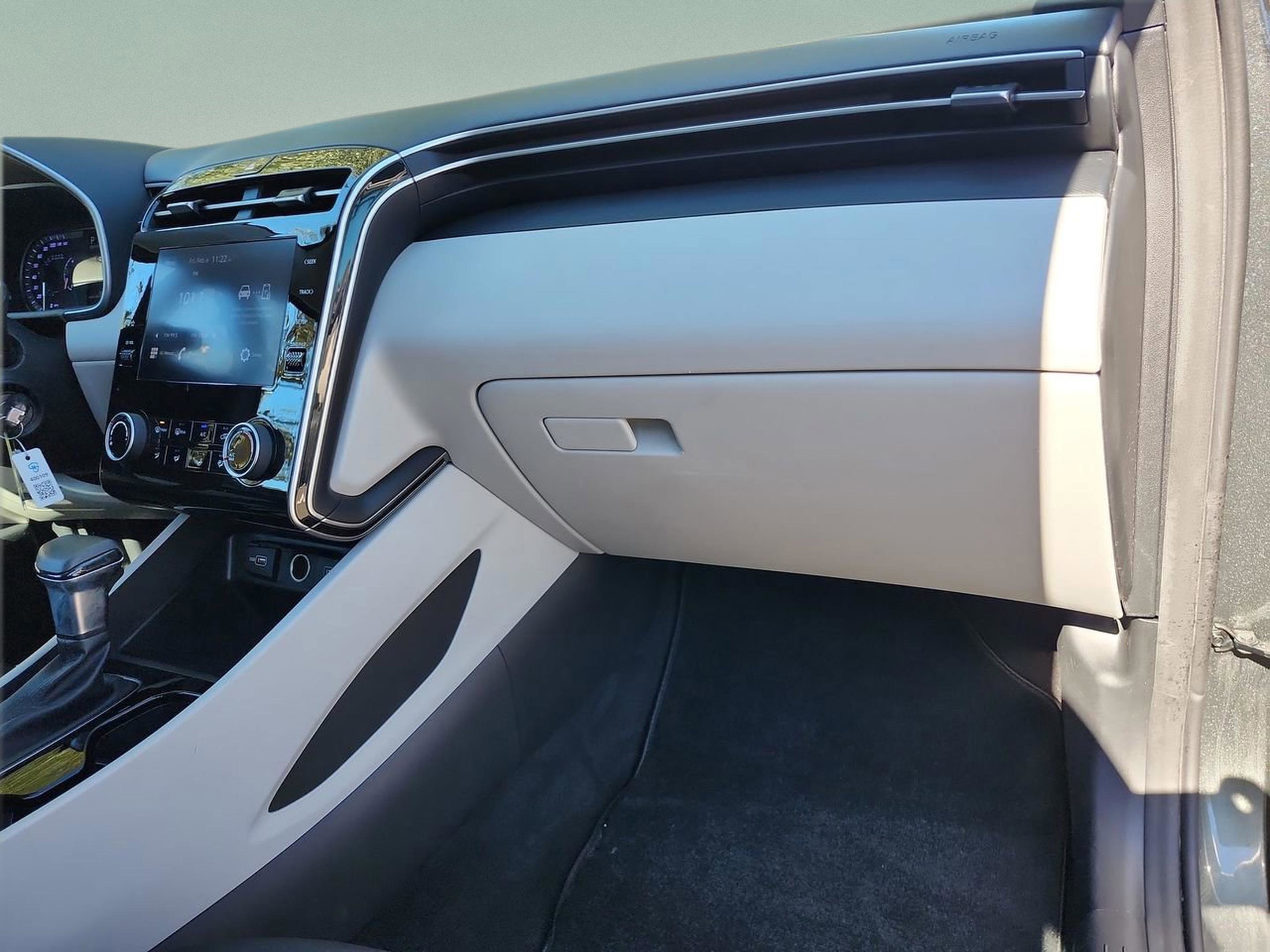 Used 2022 Hyundai Tucson SE image 19