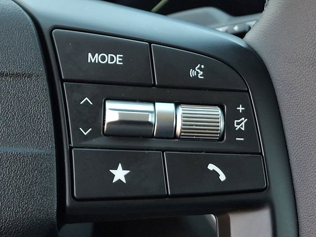 Certified 2025 Kia K4 EX FWD image 19