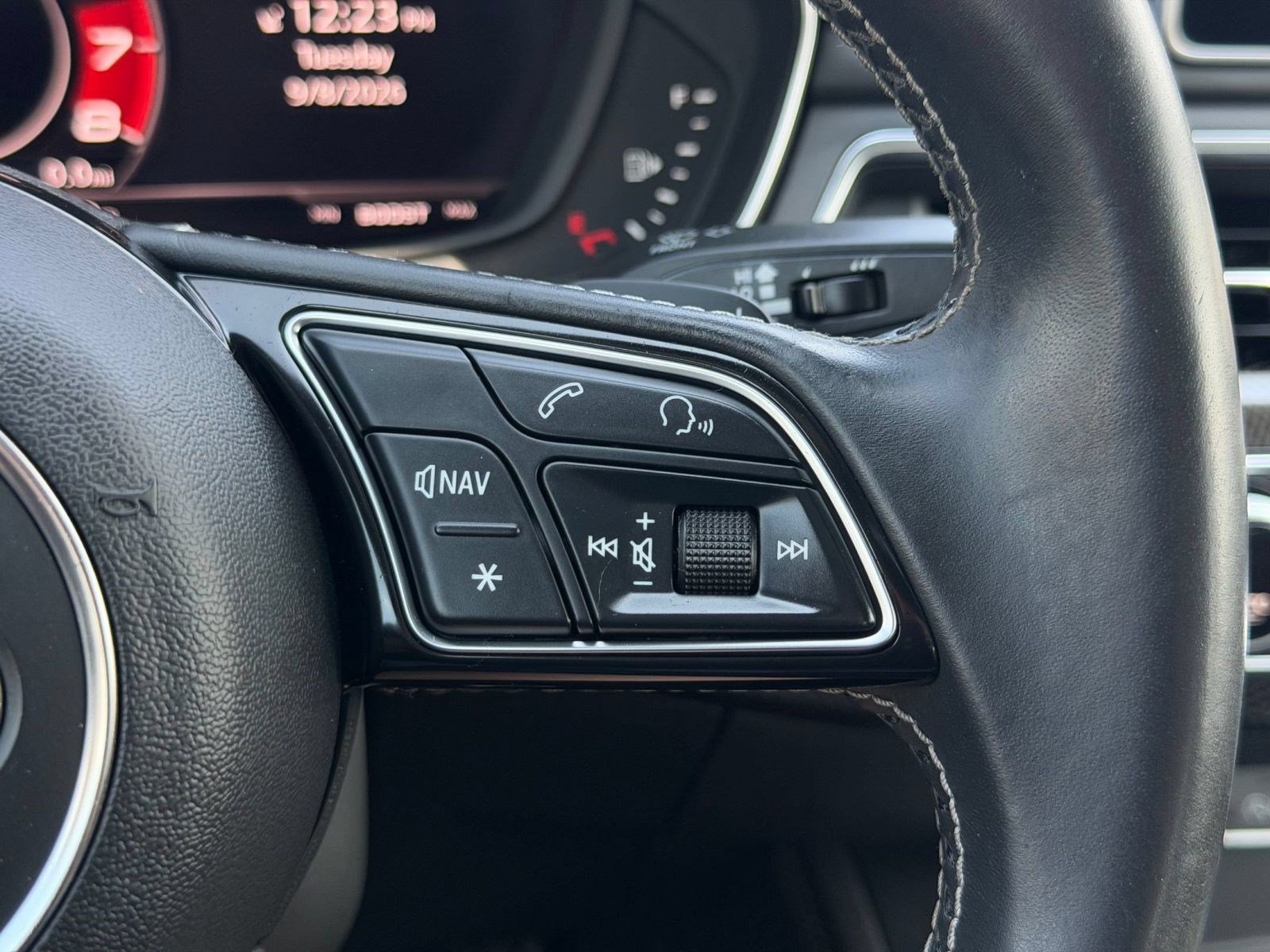 Used 2019 Audi S4 Premium Plus w/ Premium Plus Package AWD/4WD image 16