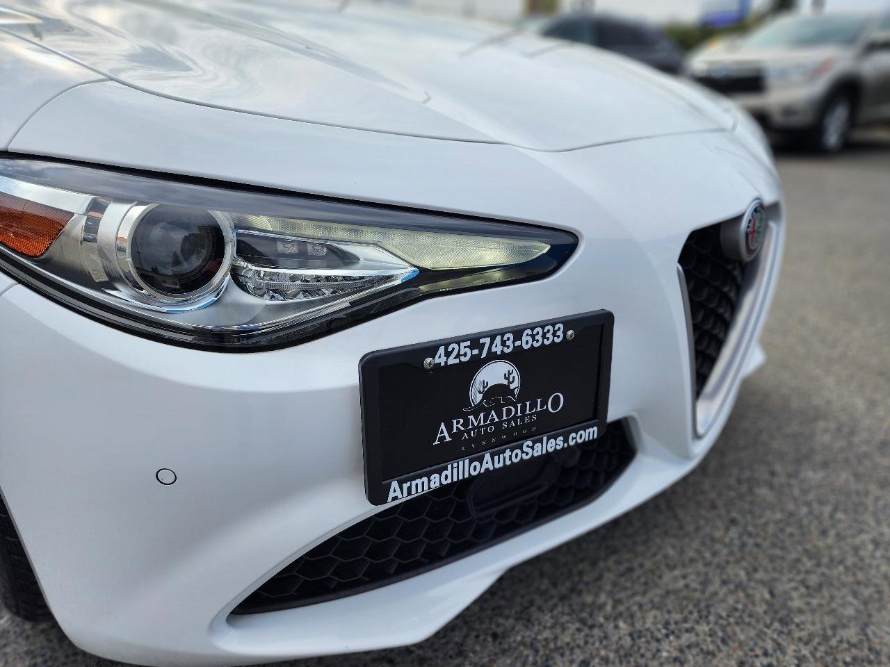 Used 2017 Alfa Romeo Giulia Ti w/ TI Lusso Package AWD/4WD image 34