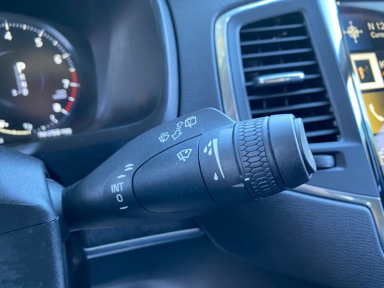 Used 2020 Volvo XC90 T6 Momentum image 69