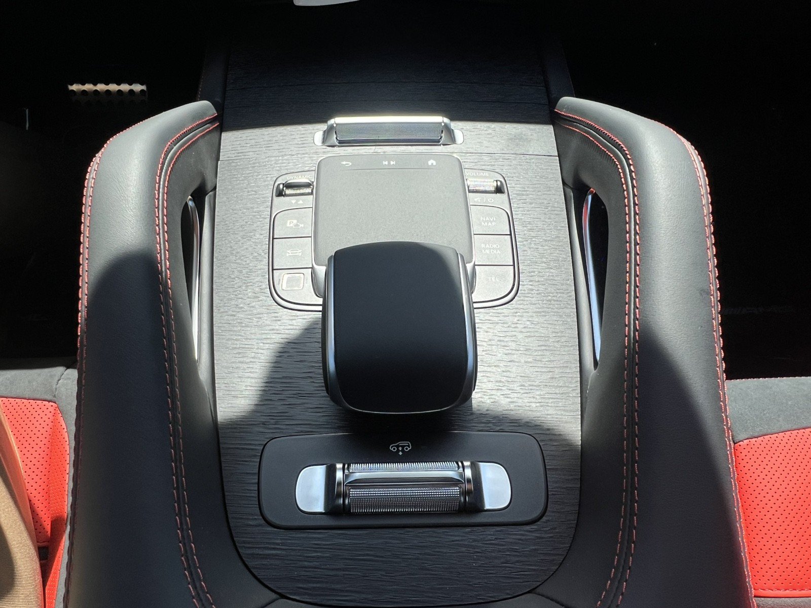 New 2026 Mercedes-Benz GLE 53 AMG 4MATIC Coupe image 23