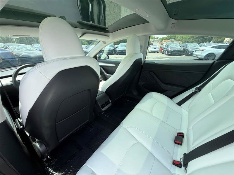 Used 2023 Tesla Model 3 Standard Range RWD image 12