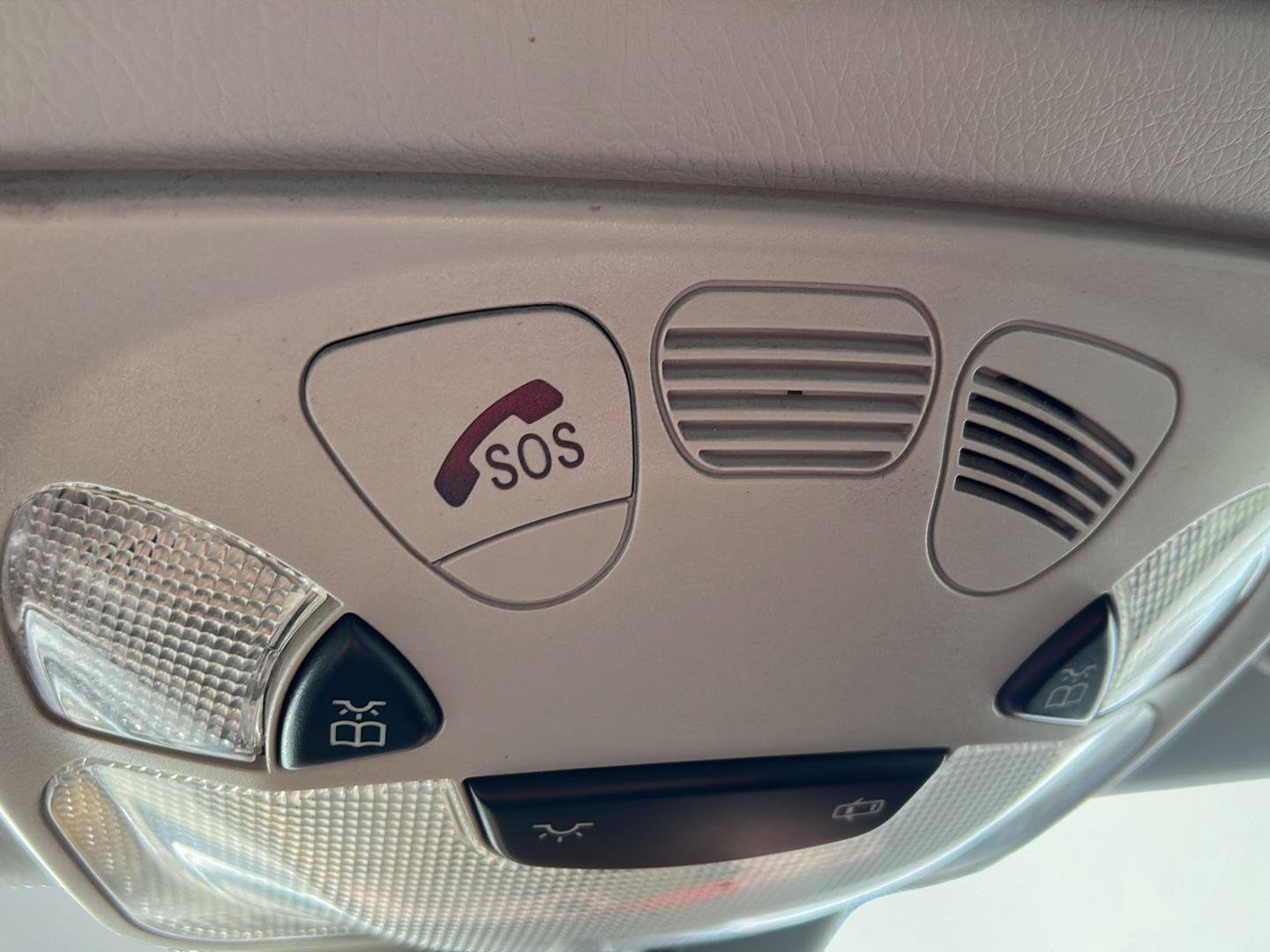 Used 2009 Mercedes-Benz CLK 350 Cabriolet image 22