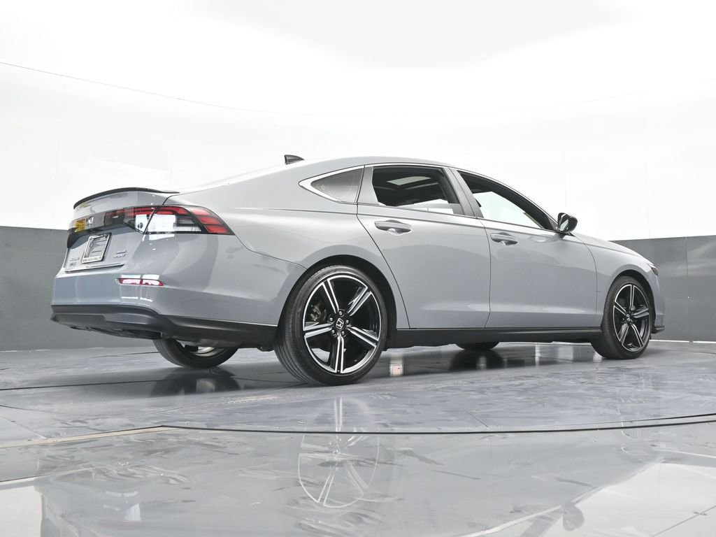 Used 2024 Honda Accord Sport image 65