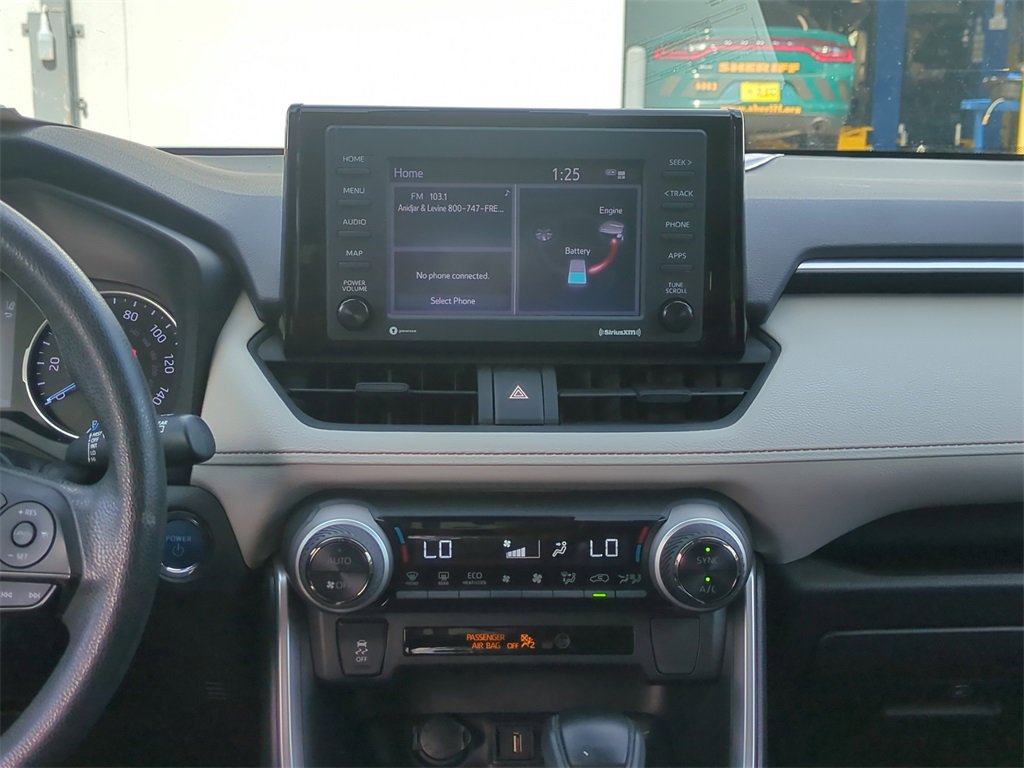 Used 2022 Toyota RAV4 XLE image 20