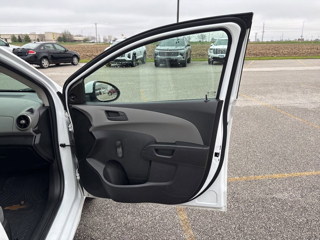 Used 2016 Chevrolet Sonic LS FWD image 14