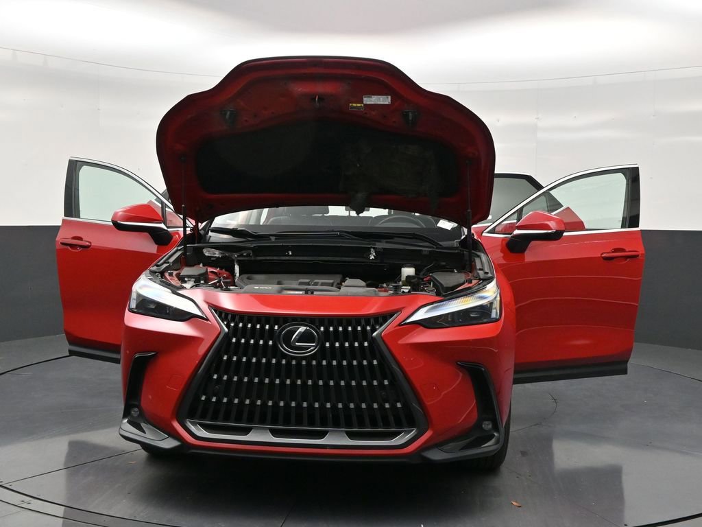 Used 2025 Lexus NX 250 FWD w/ Accessory Package (K3) image 33