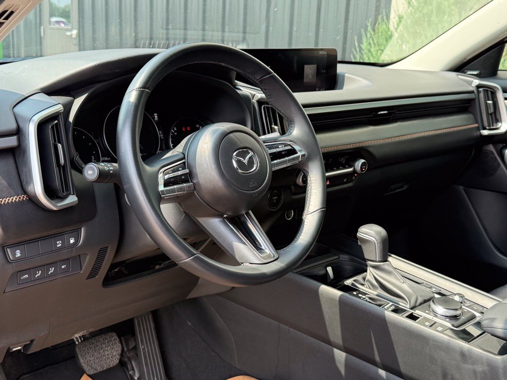 Used 2025 MAZDA CX-50 AWD 2.5 Hybrid w/ Premium Pkg image 11