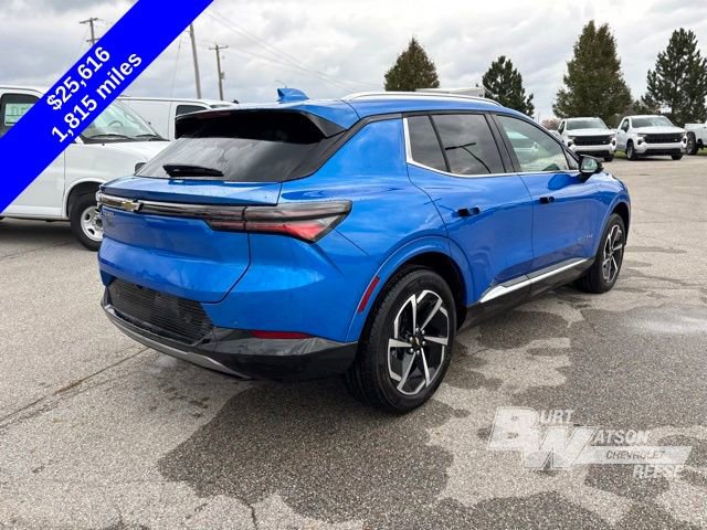 Used 2025 Chevrolet Equinox EV LT w/ Convenience Package image 7