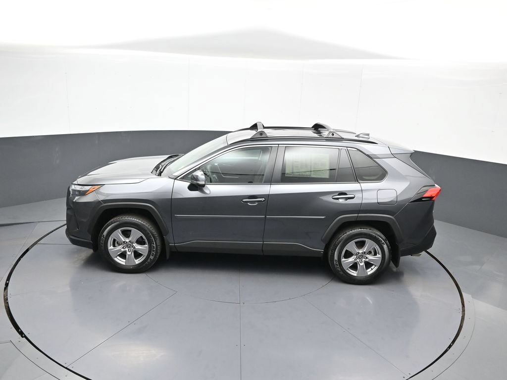 Used 2023 Toyota RAV4 XLE AWD/4WD image 39