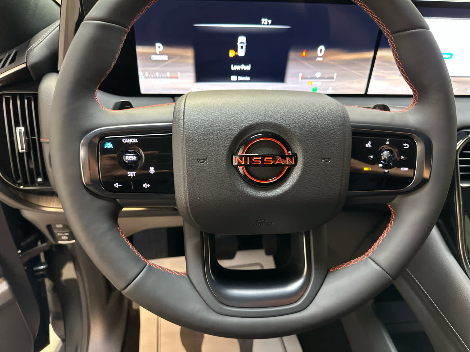 New 2025 Nissan Armada PRO-4X AWD/4WD image 13