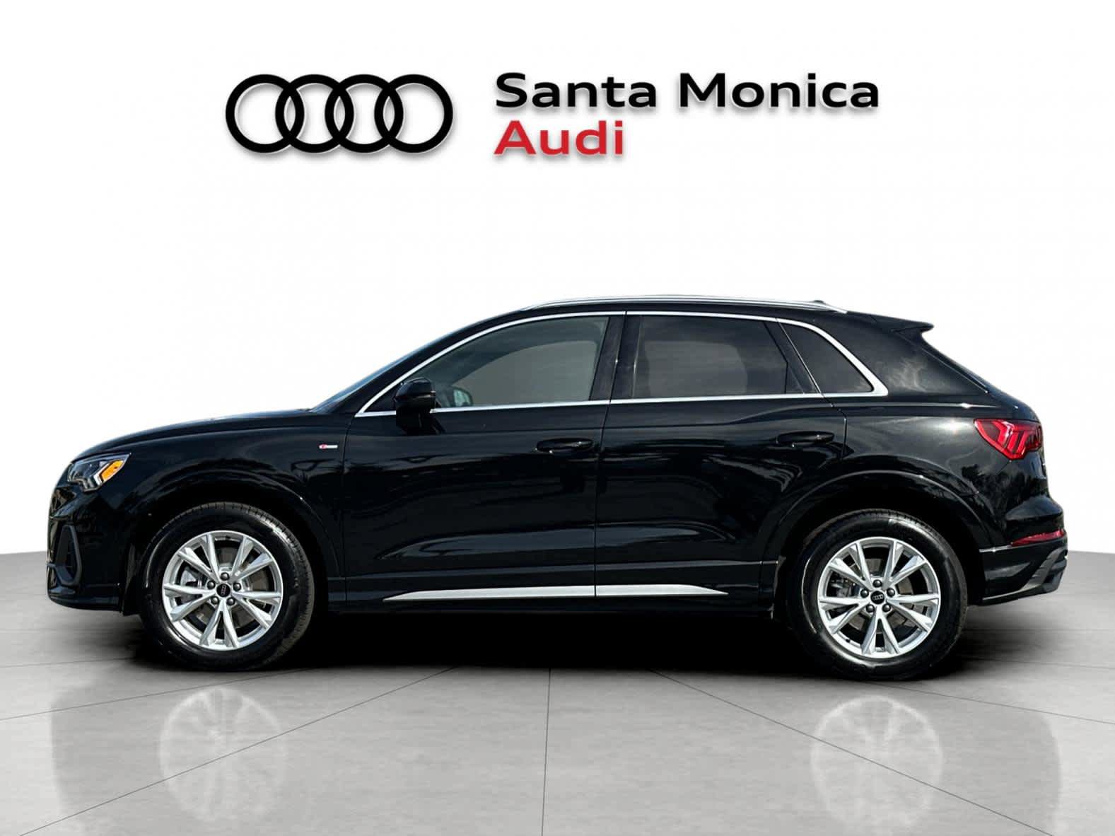 Used 2025 Audi Q3 2.0T Premium w/ Convenience Package AWD/4WD image 5
