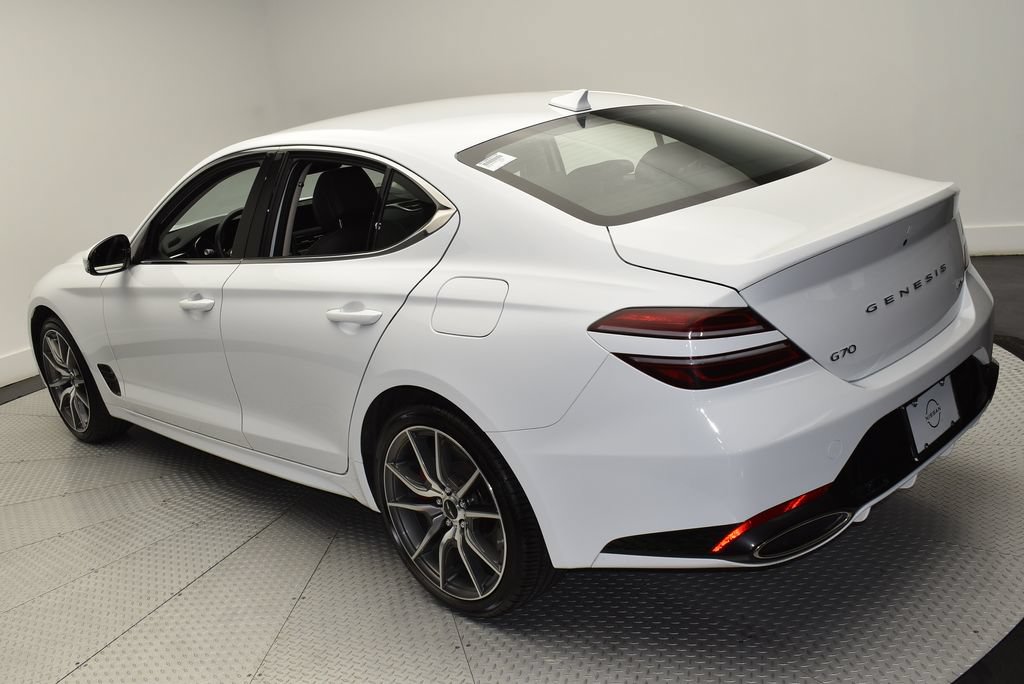 Used 2025 Genesis G70 2.5T AWD/4WD image 7