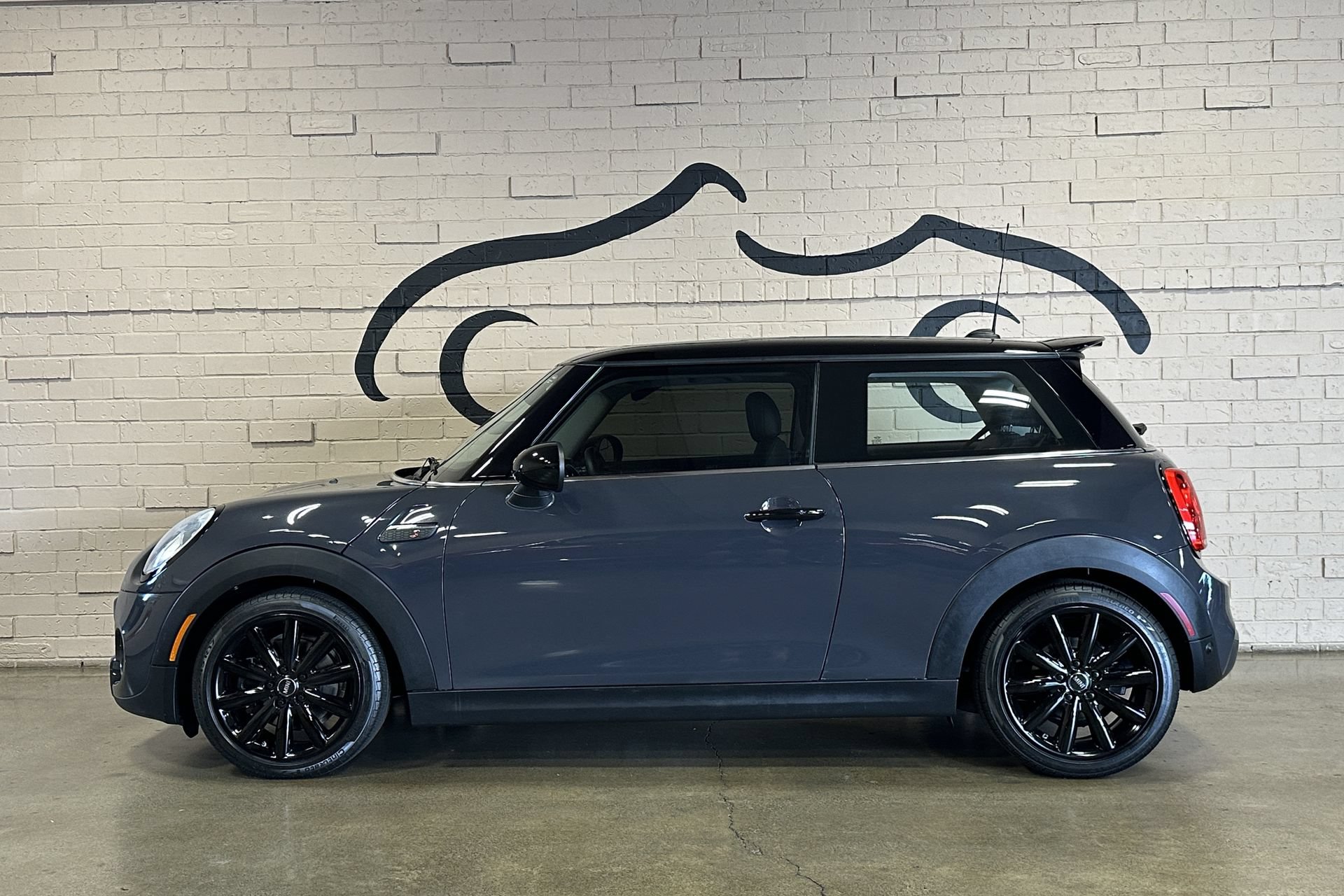 Used 2014 MINI Cooper S FWD image 11