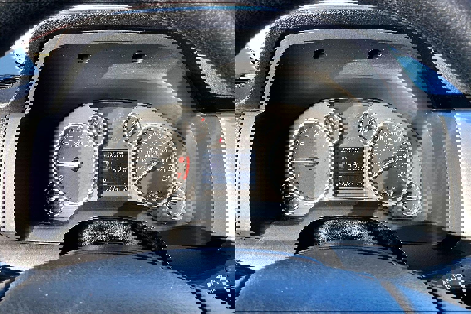 Used 2016 Toyota Tundra SR5 w/ TRD Off Road Package image 20