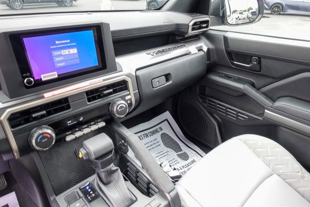 New 2025 Toyota Tacoma SR5 image 28