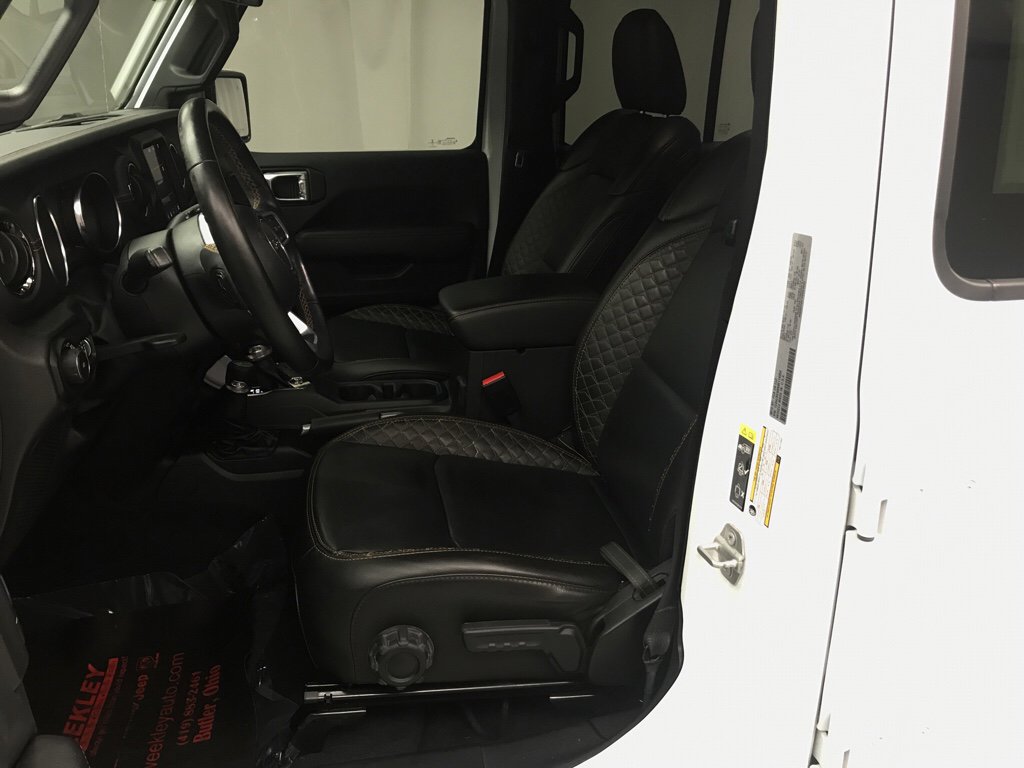 Used 2022 Jeep Wrangler Unlimited Sahara image 9