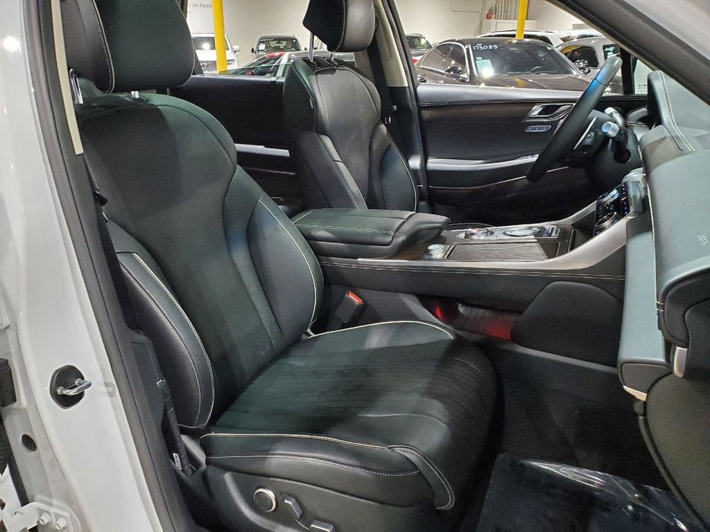 Used 2022 Genesis GV80 2.5T w/ Prestige Package 04 image 15