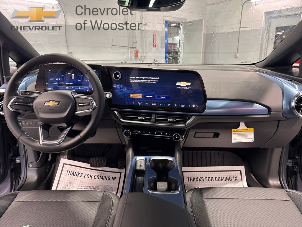 New 2026 Chevrolet Equinox EV LT image 31