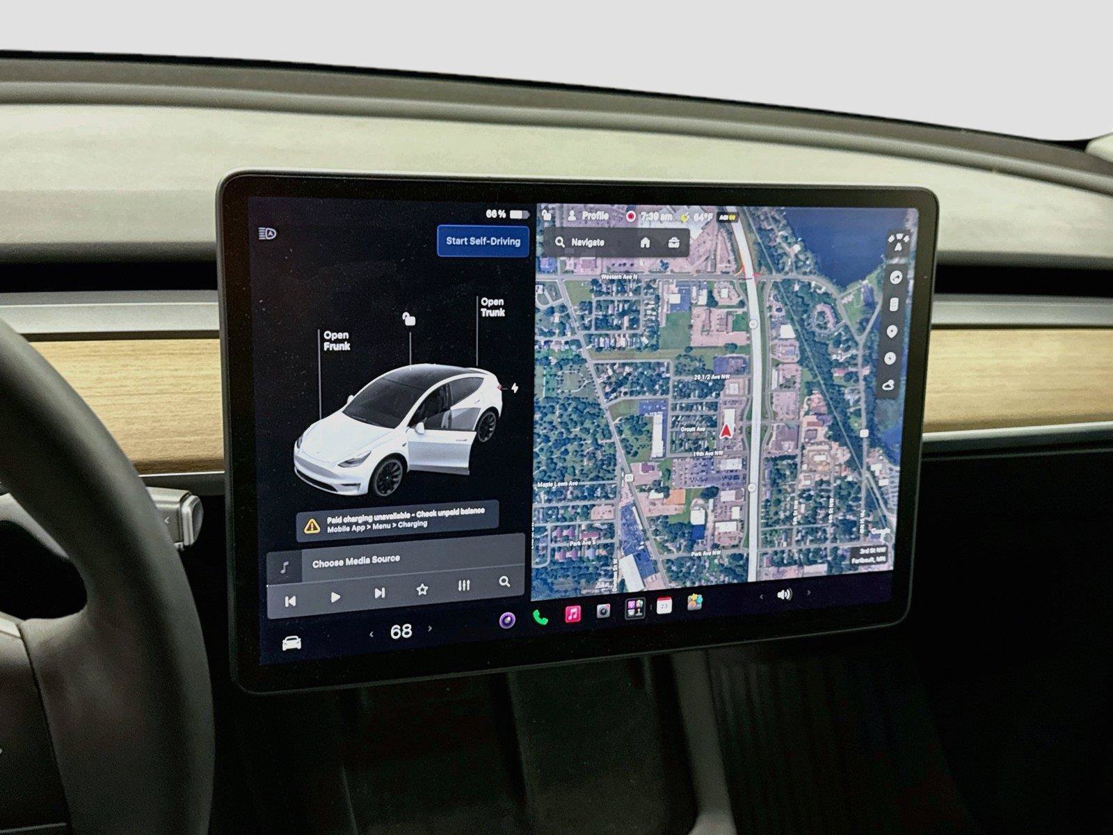 Used 2022 Tesla Model Y Long Range AWD/4WD image 3