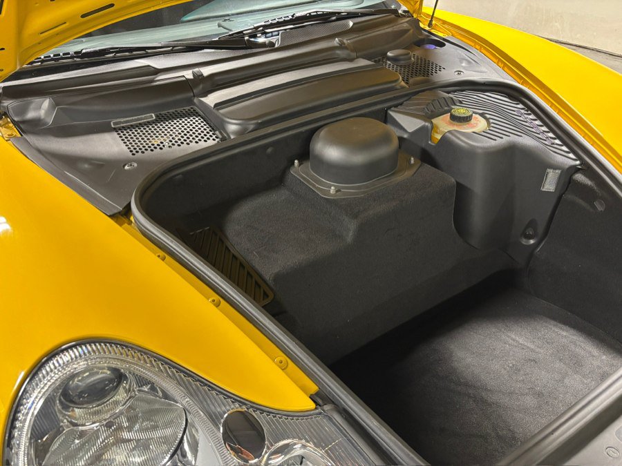 Used 2003 Porsche 911 Carrera 4S AWD/4WD image 33