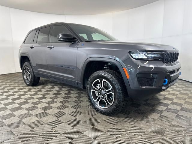 Used 2022 Jeep Grand Cherokee Trailhawk AWD/4WD image 2