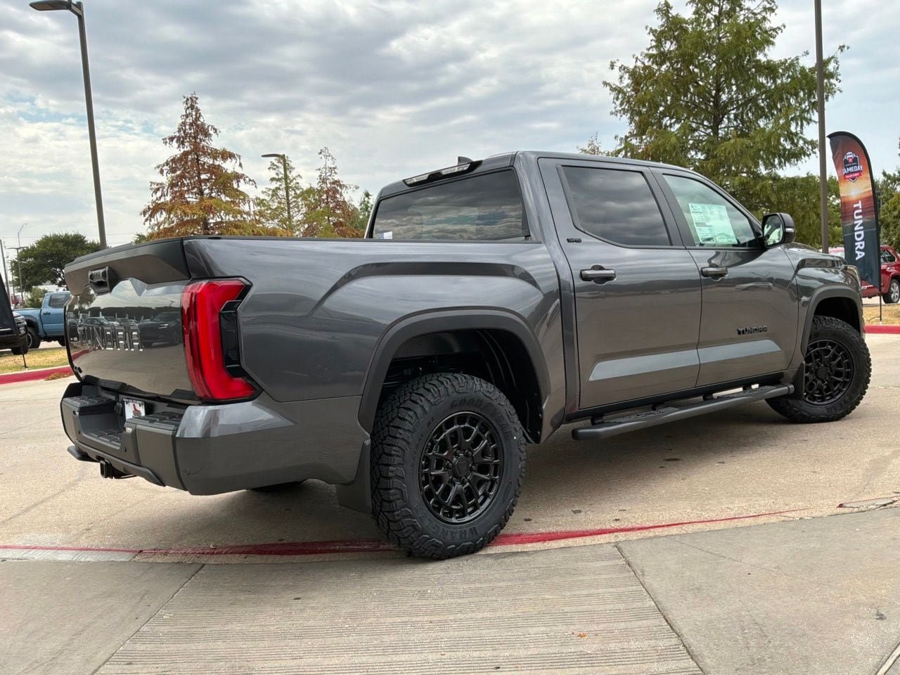 New 2026 Toyota Tundra SR5 w/ SR5 Premium Package AWD/4WD image 5
