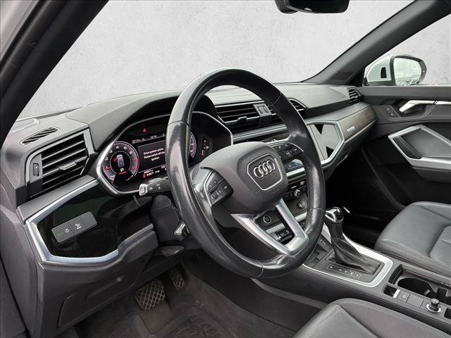 Used 2021 Audi Q3 2.0T Premium Plus w/ Premium Plus Package AWD/4WD image 10