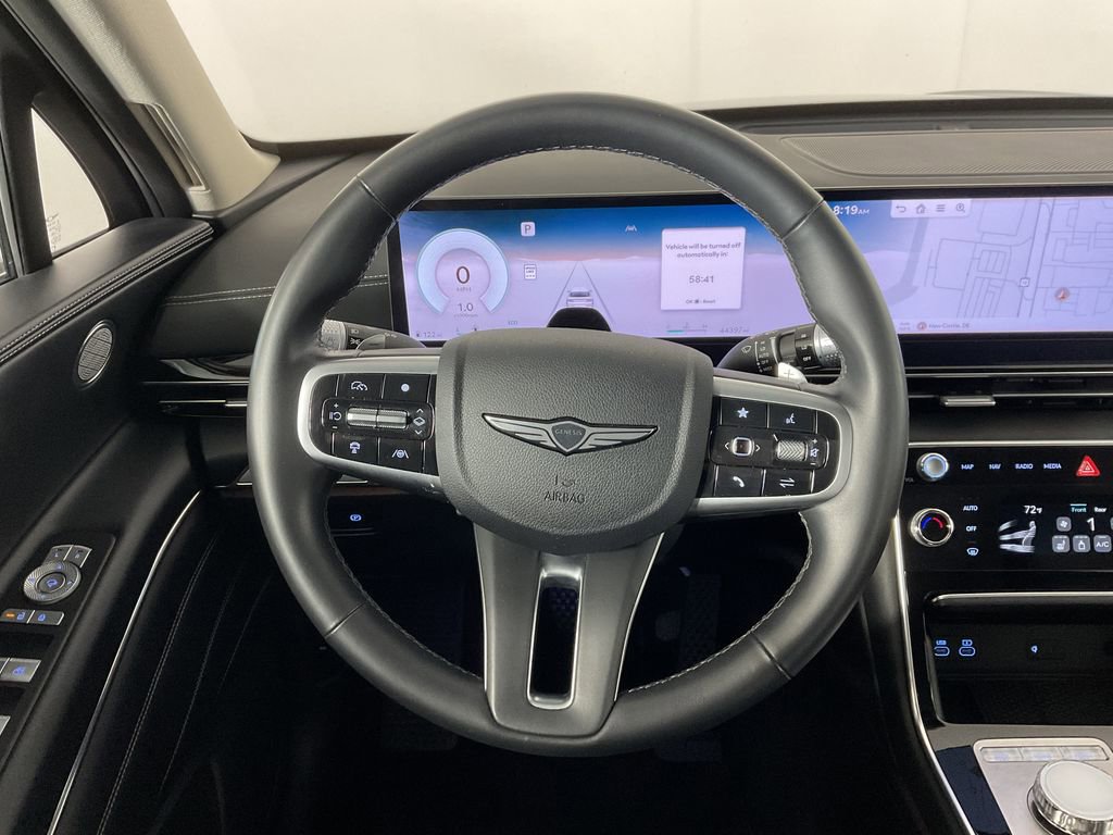 Used 2025 Genesis GV80 2.5T Standard image 12