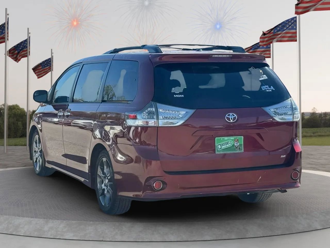 Used 2015 Toyota Sienna SE image 8