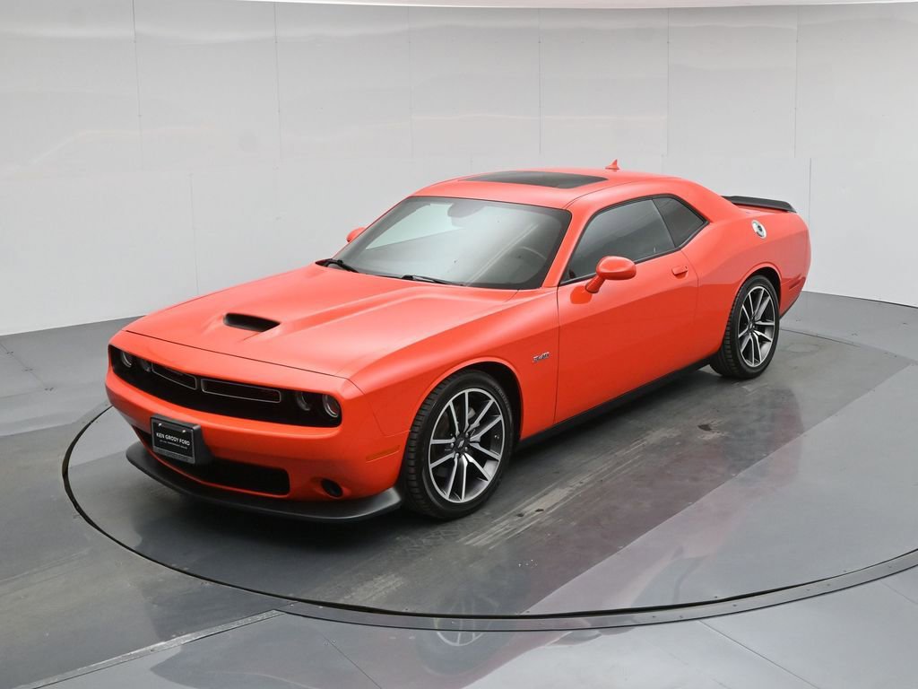 Used 2023 Dodge Challenger R/T image 36