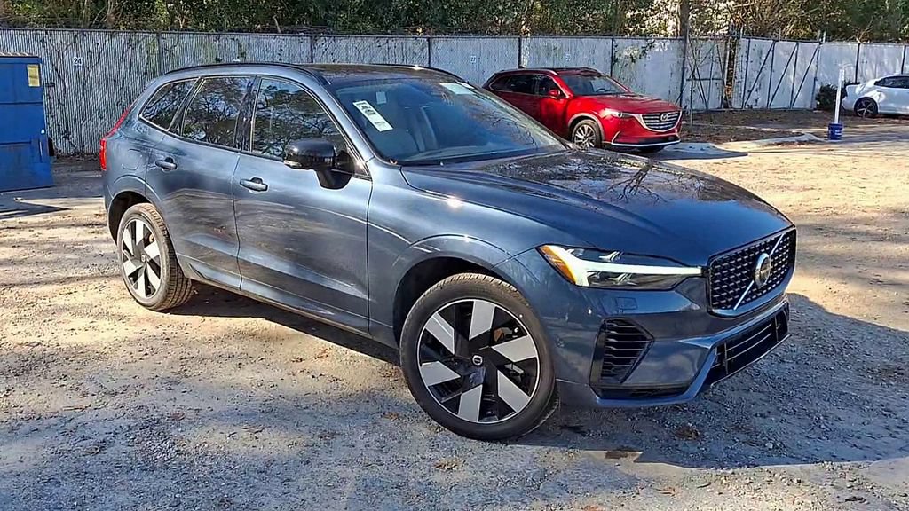 Certified 2025 Volvo XC60 T8 Plus w/ Protection Package Premier AWD/4WD image 2