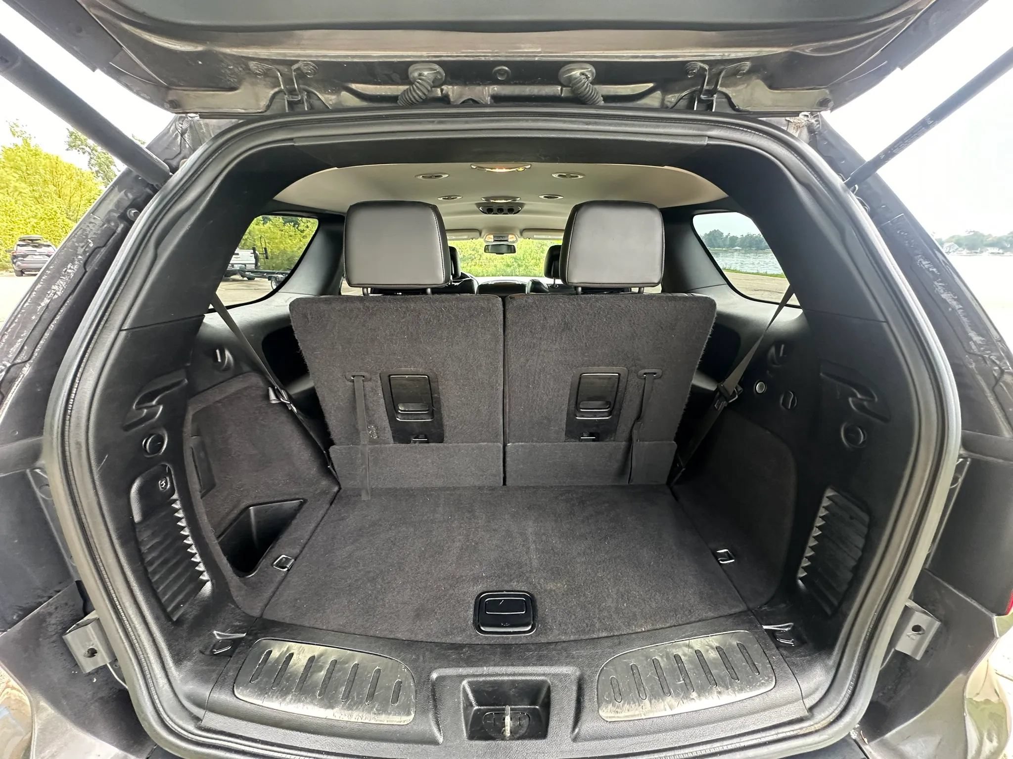 Used 2016 Dodge Durango Limited w/ Nav & Power Liftgate Group AWD/4WD image 15