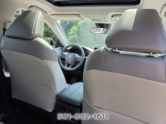Used 2025 Toyota RAV4 XLE Premium FWD image 17